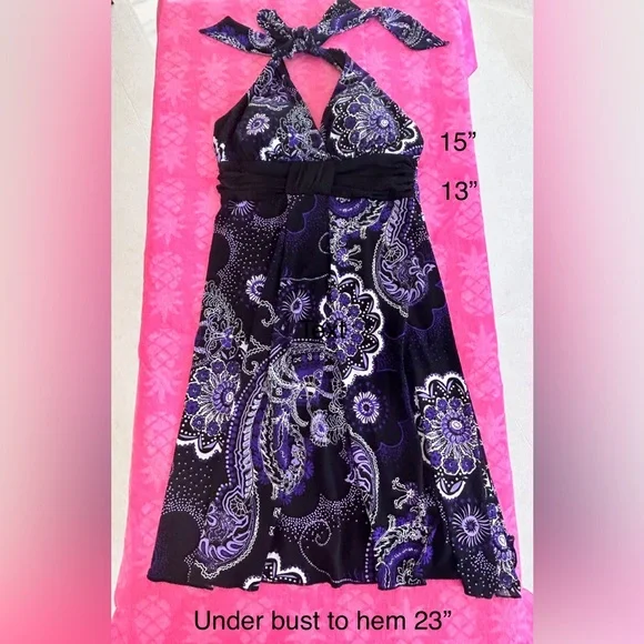 Speechless Halter Dress Size M Speechless Halter Dress Size M